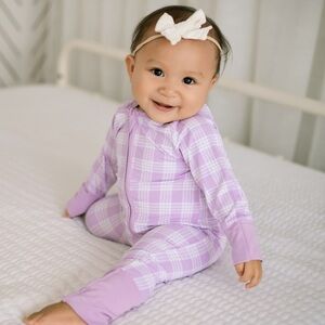 Coco Moon Hawaii Coverall Zip Onesie Baby Pajamas 0-3 months.